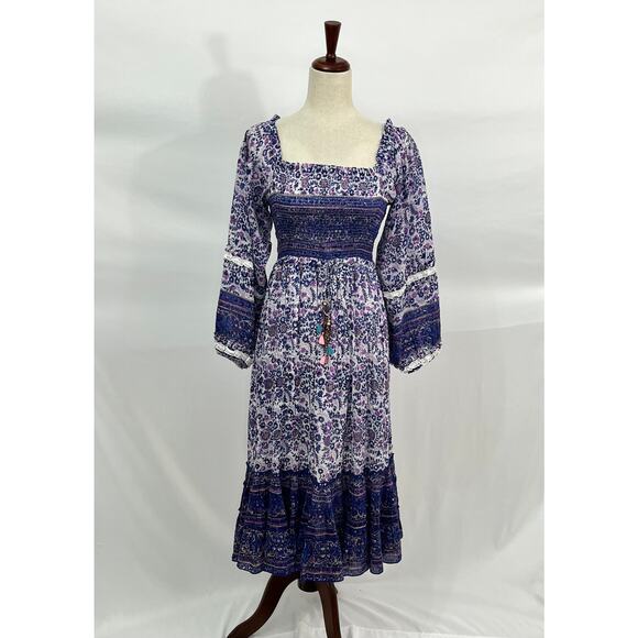 BELL by ALICIA BELL Sz M Medium Purple Floral 3/4 Sleeve Smocked Midi Dress - Picture 1 of 11